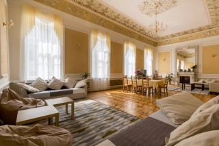 rent classical design 2-room apartment St-Petersburg