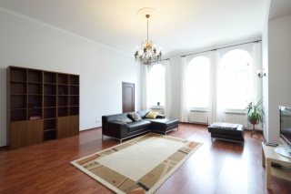 property rental in the center of St-Petersburg