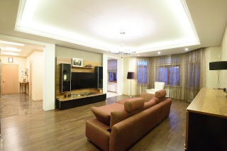 property to let in the very centre St-Petersburg